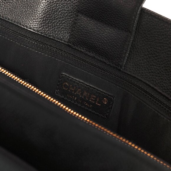 Chanel Cerf Executive Black Leather CC Tote Bag - Picture 11 of 13